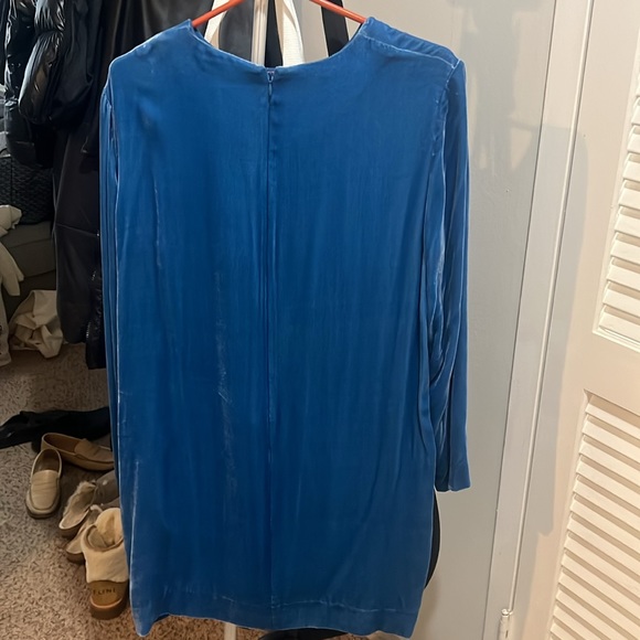 Cos velvet shift dress - Picture 2 of 3